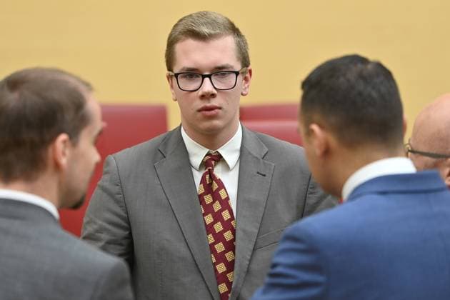 Bilder des Jahres 2023, News 10 Oktober Daniel HALEMBA (AfD) im Plenarsaal, Wahl und Vereidigung des Bayerischen Ministerpraesidenten am 31.10.2023 im Bayerischen Landtag,Maximilianeum in Muenchen *** Daniel HALEMBA AfD in the plenary hall, election and swearing-in of the Bavarian Minister President on 31 10 2023 in the Bavarian Parliament,Maximilianeum in Munich