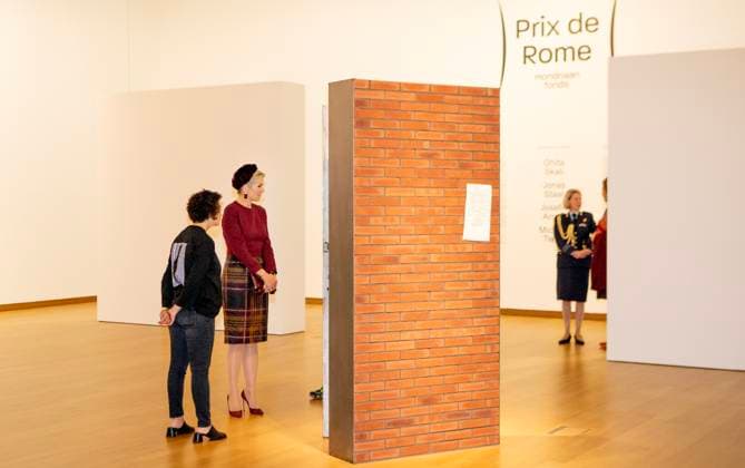 31-10-2023 Amsterdam Queen Maxima attended the presentation of the Prix de Rome Visual Arts 2023, the incentive prize for visual artists from the Netherlands and the Caribbean part of the Kingdom, in the Stedelijk Museum Amsterdam. The winning artist received an amount of 40,000 euros and the opportunity to participate in a residency program of their choice Â  Copyright: xPPEx