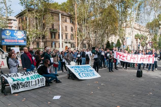 ROME, ITALY - OCTOBER 31 Protest by temporary teachers of Afam, the Higher Artistic and Musical Education, who demonstrate in front of the MIUR headquarters due to the expiry of their contract and the risk of losing their jobs. Ps: the photo can be used respecting the context in which it was taken, and without intent to defame the decorum of the people represented.  Copyright: xStefanoxRonchinix xipa-agency.nex xStefanoxRonchinix IPA_IPA41341402