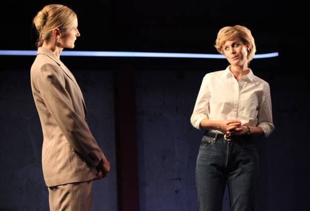 Bilder des Jahres 2023, Entertainment 11 November Entertainment Themen der Woche KW44 Entertainment Bilder des Tages The Interview Photocall London, UK. Naomi Frrederick and Yolanda Kettle as Princess Diana in The Interview. The play which was written by Jonathan Freedland and directed by Michael Freeman is based on the famous interview Princess Diana consented to with journalist Martin Bashir in 1995about her marriage to then Prince Charles and now King Charles of Great Britain. It was later revealed that Bashir had essentially tricked Diana into giving the interview with false documents. This production opened on 1st November 2023 at the Park Theatre in Finsbury. 1st November 2023. Photos taken 1st November 2023. LMK11-011123-001 