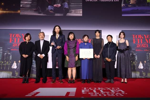 Entertainment Themen der Woche KW44 Entertainment Bilder des Tages Yang Liping, Emi Yasumura, Tina Tamashiro, November 01, 2023 - Yang Liping, Emi Yasumura, Tina Tamashiro, speak after winning Amazon Prime Video Take One Award for the film Gone with the Wind during the 36th Tokyo International Film Festival. award ceremony, in Tokyo, Japan on November 01, 2023.  , aflo_234381262.JPG,