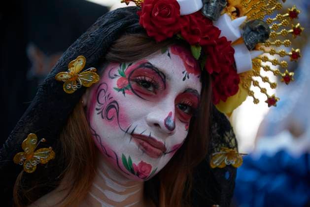Mexiko, traditionelle Parade zum Tag der Toten 8th Edition of the Day of the Dead Mega Parade November 4, 2023, Mexico City, Mexico: Participants take part during the ˜ 8th Mega Day of the Dead Annual Parade at Reforma Avenue, on the occasion of ending the Day of the Dead celebrations. on November 4, 2023 in Mexico City, Mexico. (Photo by Carlos Tischler Eyepix Group) Copyright: xCarlosxTischler xEyepixxGroupx CT_04112023_103687