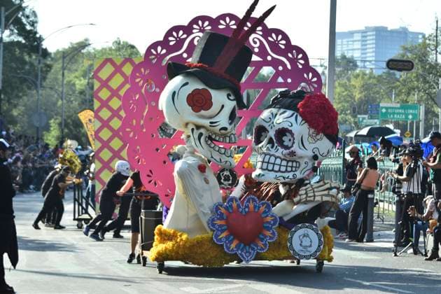 Mexiko, traditionelle Parade zum Tag der Toten 8th Edition of the Day of the Dead Mega Parade November 4, 2023, Mexico City, Mexico: Participants take part during the ˜ 8th Mega Day of the Dead Annual Parade at Reforma Avenue, on the occasion of ending the Day of the Dead celebrations. on November 4, 2023 in Mexico City, Mexico. (Photo by Carlos Tischler Eyepix Group) Copyright: xCarlosxTischler xEyepixxGroupx CT_04112023_103733
