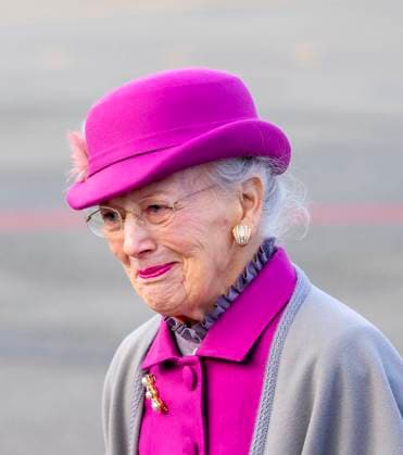 06-11-2023 Denmark Queen Margrethe arriving a the airport in Copenhagen on the 1st day of the 3 day statevisit to Denmark. Â  Copyright: xPPEx