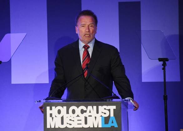 Bilder des Jahres 2023, Entertainment 11 November Entertainment Themen der Woche KW45 Entertainment Bilder des Tages LOS ANGELES, CA - NOVEMBER 6: Arnold Schwarzenegger at the 15th Annual Holocaust Museum LA Gala at the Beverly Hills Hotel on November 6, 2023 in Los Angeles, California Copyright: xJeffreyxT.xMayerx