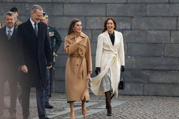 Spain s King Felipe VI and Queen Letizia, accompanied by Crown Prince Frederik of Denmark (L) and his wife Mary Donaldson (R) attend a ceremony in memory of Fallen Soldiers in Copenhagen, in the framework of the official visit of the Spanish royal couple in Denmark, 07 November 2023. Spain s King Felipe VI and Queen Letizia hold an official visit in Denmark !ACHTUNG: NUR REDAKTIONELLE NUTZUNG!  Copyright: xJUANJOxMARTINx(es-ES)x GRAF1168 20231107-55012254232_1