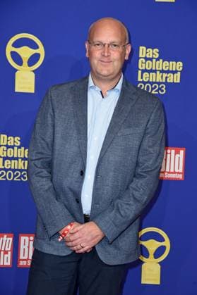 Thomas Djuren Managing Director COO Kia Deutschland GmbH AWARD CEREMONY THE GOLDEN STEERING WHEEL 2023 at the Axel Springer Tower in Berlin on 07 11 2023