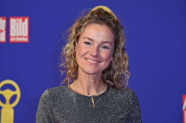 Rhea Harder Vennewald AWARDING THE GOLDEN STEERING WHEEL 2023 at the Axel Springer Tower in Berlin on 07 11 2023