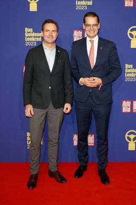 The Golden Steering Wheel 2023 Thomas Schäfer and Claudius Senst at the Golden Steering Wheel 2023 award ceremony at the Axel Springer Tower on 07 11 2023 in Berlin Copyright: xEventpressxKochanx