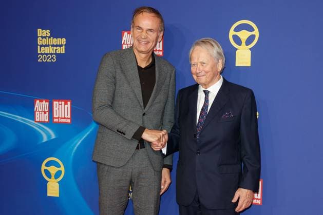The Golden Steering Wheel 2023 Oliver Blume and Wolfgang Porsche at the Golden Steering Wheel 2023 award ceremony at the Axel Springer Tower on 07 11 2023 in Berlin Copyright: xEventpressxKochanx