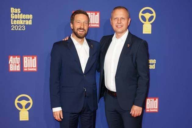 The Golden Steering Wheel 2023 Dirk Adelmann and Wolfgang Ufer at the award ceremony for the Golden Steering Wheel 2023 at the Axel Springer Tower on 07 11 2023 in Berlin Copyright: xEventpressxKochanx