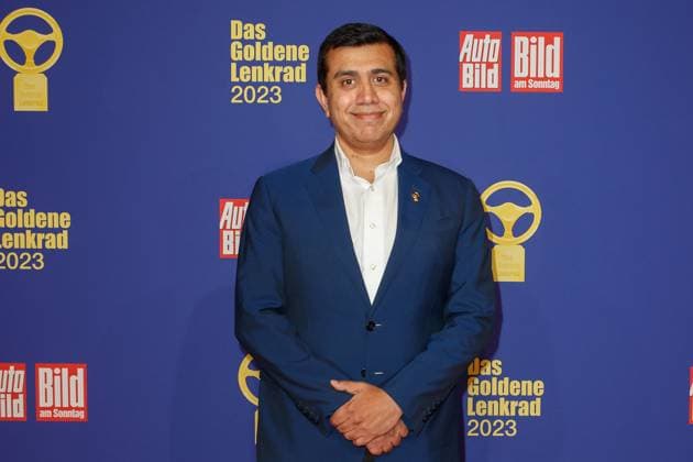 The Golden Steering Wheel 2023 Ajay Bhatia at the award ceremony of the Golden Steering Wheel 2023 at the Axel Springer Tower on 07 11 2023 in Berlin Copyright: xEventpressxKochanx