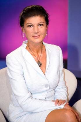 News Bilder des Tages Sahra Wagenknecht in der ARD-Talkshow maischberger im Studio Berlin Adlershof. Berlin, 07.11.2023 *** Sahra Wagenknecht on the ARD talk show maischberger in Studio Berlin Adlershof Berlin, 07 11 2023 Foto:xT.xBartillax xFuturexImagex maischberger0711_3126