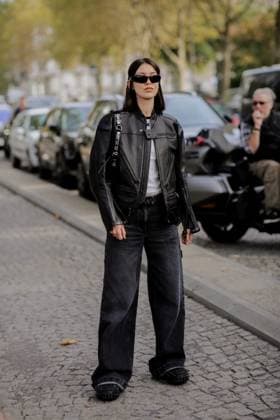 PFW - Street Style Street style, arriving at Courreges Spring Summer 2024 show, held at Parc des expositions, Paris, France, on September 27, 2023. Photo by Marie-Paola Bertrand-Hillion ABACAPRESS.COM Paris France  Copyright: xBertrand-HillionxMarie-Paola ABACAx