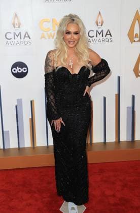 The 2023 CMA Awards at Bridgestone Arena Featuring: Bunnie Xo Where: Nashville, Tennessee, United States When: 09 Nov 2023 Credit: Judy Eddy Cover Images EDITORIAL USE ONLY. NOT FOR USE BY NEWSPAPERS BASED IN THE UK. Copyright: xJudyxEddyx 53195097