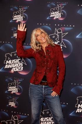 Photocall de la 25eme cÃ rÃ monie des NRJ Music Awards (NMA) au palais des Festivals et des Congres de Cannes Zazie au photocall de la 25eme cÃ rÃ monie des NRJ Music Awards (NMA) au palais des Festivals et des Congres de Cannes, France, le 10 novembre 2023. Dominique Jacovides Bestimage Celebs attend the 25th NRJ Music Awards - Red Carpet arrivals at Palais des Festivals in Cannes, France, on November 10, 2023. Cannes France  Copyright: xDOMINIQUExJACOVIDESx xBESTIMAGExDOMINIQUExJACOVIDESx xBESTIMAGEx