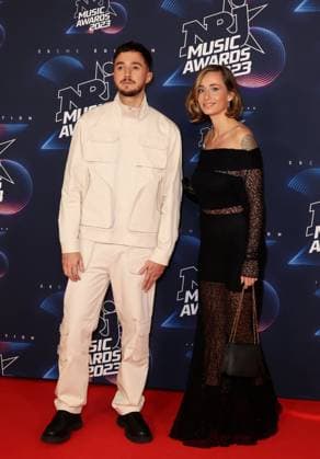 Photocall de la 25eme cÃ rÃ monie des NRJ Music Awards (NMA) au palais des Festivals et des Congres de Cannes Boris Way et sa compagne Manon au photocall de la 25eme cÃ rÃ monie des NRJ Music Awards (NMA) au palais des Festivals et des Congres de Cannes, France, le 10 novembre 2023. Dominique Jacovides Bestimage Celebs attend the 25th NRJ Music Awards - Red Carpet arrivals at Palais des Festivals in Cannes, France, on November 10, 2023. Cannes France  Copyright: xDOMINIQUExJACOVIDESx xBESTIMAGExDOMINIQUExJACOVIDESx xBESTIMAGEx