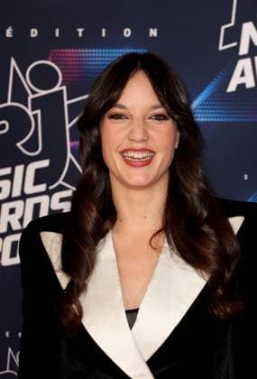 Photocall de la 25eme cÃ rÃ monie des NRJ Music Awards (NMA) au palais des Festivals et des Congres de Cannes Jain au photocall de la 25eme cÃ rÃ monie des NRJ Music Awards (NMA) au palais des Festivals et des Congres de Cannes, France, le 10 novembre 2023. Dominique Jacovides Bestimage Celebs attend the 25th NRJ Music Awards - Red Carpet arrivals at Palais des Festivals in Cannes, France, on November 10, 2023. Cannes France  Copyright: xDOMINIQUExJACOVIDESx xBESTIMAGExDOMINIQUExJACOVIDESx xBESTIMAGEx