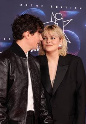 Photocall de la 25eme cÃ rÃ monie des NRJ Music Awards (NMA) au palais des Festivals et des Congres de Cannes Florian Rossi et sa compagne Louane Emera au photocall de la 25eme cÃ rÃ monie des NRJ Music Awards (NMA) au palais des Festivals et des Congres de Cannes, France, le 10 novembre 2023. Dominique Jacovides Bestimage Celebs attend the 25th NRJ Music Awards - Red Carpet arrivals at Palais des Festivals in Cannes, France, on November 10, 2023. Cannes France  Copyright: xDOMINIQUExJACOVIDESx xBESTIMAGExDOMINIQUExJACOVIDESx xBESTIMAGEx