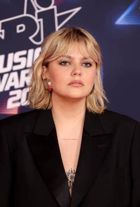 Photocall de la 25eme cÃ rÃ monie des NRJ Music Awards (NMA) au palais des Festivals et des Congres de Cannes Louane Emera au photocall de la 25eme cÃ rÃ monie des NRJ Music Awards (NMA) au palais des Festivals et des Congres de Cannes, France, le 10 novembre 2023. Dominique Jacovides Bestimage Celebs attend the 25th NRJ Music Awards - Red Carpet arrivals at Palais des Festivals in Cannes, France, on November 10, 2023. Cannes France  Copyright: xDOMINIQUExJACOVIDESx xBESTIMAGExDOMINIQUExJACOVIDESx xBESTIMAGEx
