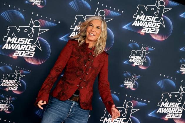 Photocall de la 25eme cÃ rÃ monie des NRJ Music Awards (NMA) au palais des Festivals et des Congres de Cannes Zazie au photocall de la 25eme cÃ rÃ monie des NRJ Music Awards (NMA) au palais des Festivals et des Congres de Cannes, France, le 10 novembre 2023. Dominique Jacovides Bestimage Celebs attend the 25th NRJ Music Awards - Red Carpet arrivals at Palais des Festivals in Cannes, France, on November 10, 2023. Cannes France  Copyright: xDOMINIQUExJACOVIDESx xBESTIMAGExDOMINIQUExJACOVIDESx xBESTIMAGEx