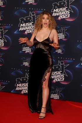 Photocall de la 25eme cÃ rÃ monie des NRJ Music Awards (NMA) au palais des Festivals et des Congres de Cannes La youtubeuse OcÃ ane au photocall de la 25eme cÃ rÃ monie des NRJ Music Awards (NMA) au palais des Festivals et des Congres de Cannes, France, le 10 novembre 2023. Dominique Jacovides Bestimage Celebs attend the 25th NRJ Music Awards - Red Carpet arrivals at Palais des Festivals in Cannes, France, on November 10, 2023. Cannes France  Copyright: xDOMINIQUExJACOVIDESx xBESTIMAGExDOMINIQUExJACOVIDESx xBESTIMAGEx