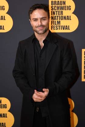 Marios Gavrilis at the award ceremony of the 37 Braunschweig International Film Festival in the Great House of the Braunschweig State Theater Braunschweig, 11 11 2023 Foto:xC.xNiehausx xFuturexImagex biff_3106