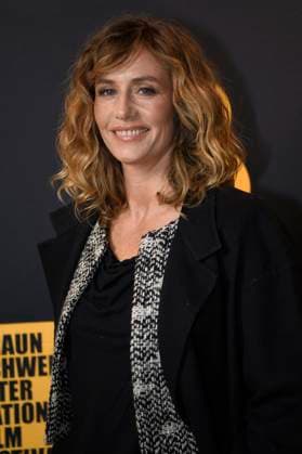 Cecile de France at the award ceremony of the 37 Braunschweig International Film Festival in the Great House of the Braunschweig State Theater Braunschweig, 11 11 2023 Foto:xC.xNiehausx xFuturexImagex biff_3114