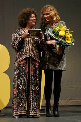 Denise M Baye and Cecile de France at the award ceremony of the 37 Braunschweig International Film Festival at the Staatstheater Braunschweig Braunschweig, 11 11 2023 Foto:xC.xNiehausx xFuturexImagex biff_3131