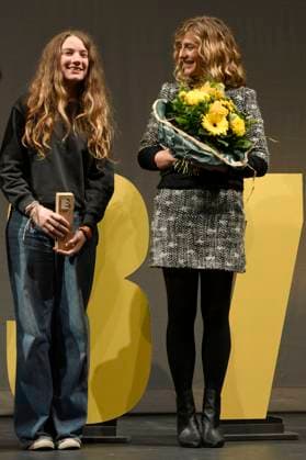 Eline Doenst Braunschweig Film Award for Best Newcomer and Cecile de France the Europa as European Acting Award at the award ceremony of the 37 Braunschweig International Film Festival in the Great House of the Braunschweig State Theater Braunschweig, 11 11 2023 Foto:xC.xNiehausx xFuturexImagex biff_3133