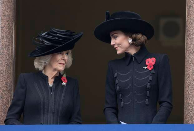 Entertainment Themen der Woche KW45 Entertainment Bilder des Tages . 12 11 2023. London, United Kingdom. Queen Camilla and Kate Middleton, the Princess of Wales , at the Remembrance Sunday Service at The Cenotaph in London.  xStephenxLockx xi-Imagesx IIM-24795-0076