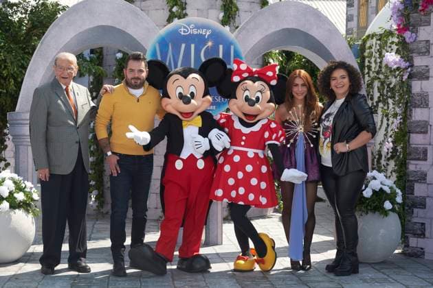 November 13, 2023, Mexico City, Ciudad de Mexico, Mexico: November 12, 2023, Mexico City, Mexico: (L-R) Francisco Colmenero, Jose Eduardo Derbez, Maria Leon and Lucero Mijares Hogaza attend the blue carpet for Wish by Walt Disney film premiere at Cinepolis Plaza Universidad. on November 12, 2023 in Mexico City, Mexico. Mexico City Mexico - ZUMAe321 20231113_zea_e321_066 Copyright: xJaimexNogales xEyepixxGroupx