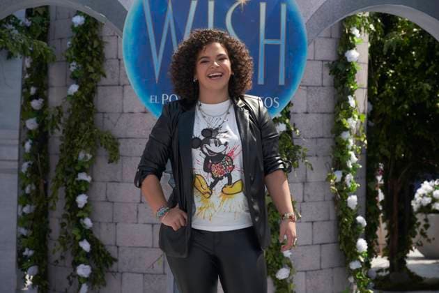 November 13, 2023, Mexico City, Ciudad de Mexico, Mexico: November 12, 2023, Mexico City, Mexico: Lucero Mijares Hogaza attend the blue carpet for Wish by Walt Disney film premiere at Cinepolis Plaza Universidad. on November 12, 2023 in Mexico City, Mexico. Mexico City Mexico - ZUMAe321 20231113_zea_e321_077 Copyright: xJaimexNogales xEyepixxGroupx