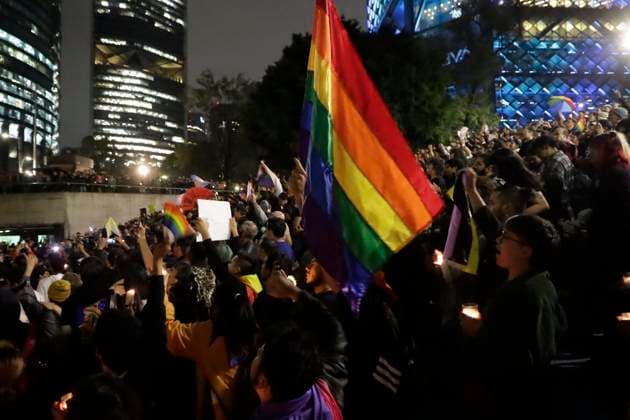 LGBTTTIQ+ community condemns the death of Magistrate Jesus Osiel Baena Saucedo in Mexico November 13, 2023, Mexico City, Mexico: The LGBTTTI + community protests to demand clarification of the death of magistrate Jesus Ociel Baena Saucedo and his partner Dorian Daniel Nieves Herrera in his house in the state of Aguascalientes during the demonstration in Mexico City. on November 13, 2023 in Mexico City, Mexico (Photo by Luis Barron Eyepix Group). Copyright: xLuisxBarronx xEyepixxGroupx LB_20231113_MAGISTRADE17