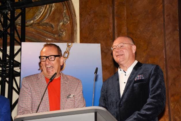 Karl Valentin Order of the Prize Winner 2024 Volker Heissmann Cabaret Artist Martin Rassau Cabaret Artist Munich 14 11 2023 German Theater Narrhalla Karl Valentin Order of the Prize Winner 2024 Performance Munich