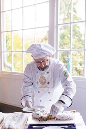 Stollen inspectors award seal of quality for Dresden Christmas Stollen Around 100 bakeries and confectioners from Dresden and the surrounding area have to under