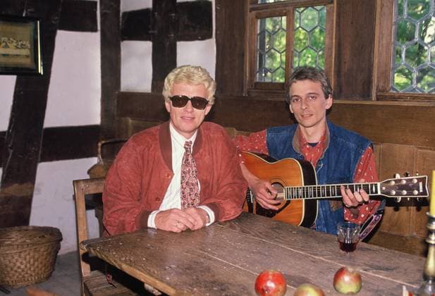 The singer Heino and his son Uwe recorded on 14 02 1990