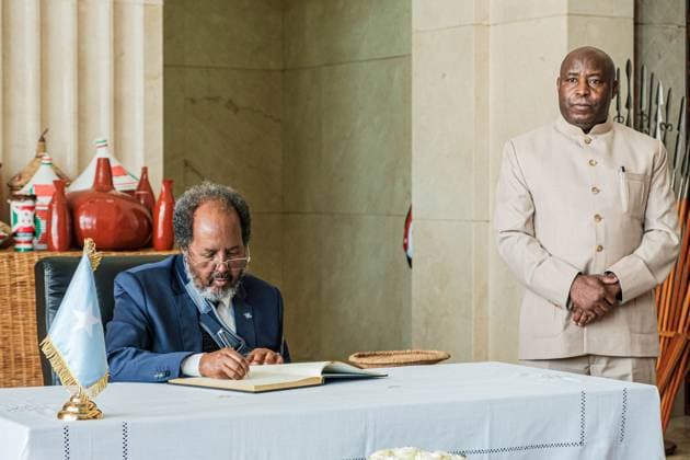 ARUSHA, TANZANIA - November 15: H.E Hassan Sheikh Mohamud president of Somali is on working visit to Burundi ahead of the EAC-SUMMIT which is going to take place on 23rd November in Arusha Tanzania. Photo by Nitanga Tchandrou Copyright: xNitangaxTchandroux