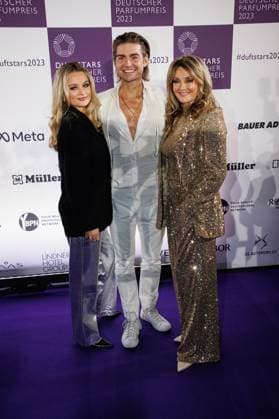 16 11 2023 Düsseldorf Duftstars German Perfume Award 2023 Here Nele Ludowig, Jeremy Fragrance and Frauke Ludowig Düsseldorf Rheinterassen North Rhine-Westphalia Germany