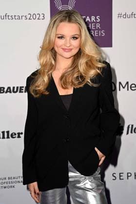 German Perfume Award Duftstars on 16 11 2023 at the Rheinterrasse in Düsseldorf The award ceremony for the 31st German Perfume Award Duftstars will take place on 16 11 2023 at the Rheinterrasse in Düsseldorf Nele Ludowig xJFx