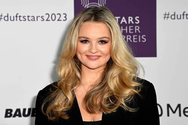 German Perfume Award Duftstars on 16 11 2023 at the Rheinterrasse in Düsseldorf The award ceremony for the 31st German Perfume Award Duftstars will take place on 16 11 2023 at the Rheinterrasse in Düsseldorf Nele Ludowig xJFx