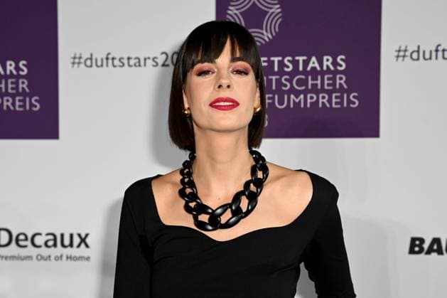 German Perfume Award Duftstars on 16 11 2023 at the Rheinterrasse in Düsseldorf The award ceremony for the 31st German Perfume Award Duftstars will take place on 16 11 2023 at the Rheinterrasse in Düsseldorf LeniÂ s Scents xJFx