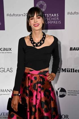 German Perfume Award Duftstars on 16 11 2023 at the Rheinterrasse in Düsseldorf The award ceremony for the 31st German Perfume Award Duftstars will take place on 16 11 2023 at the Rheinterrasse in Düsseldorf LeniÂ s Scents xJFx