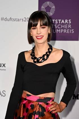 German Perfume Award Duftstars on 16 11 2023 at the Rheinterrasse in Düsseldorf The award ceremony for the 31st German Perfume Award Duftstars will take place on 16 11 2023 at the Rheinterrasse in Düsseldorf LeniÂ s Scents xJFx