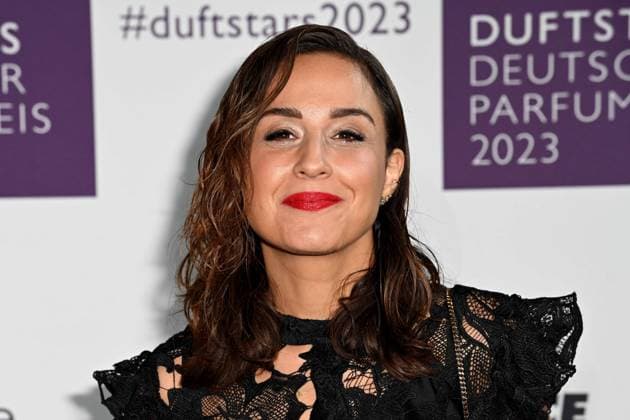 German Perfume Award Duftstars on 16 11 2023 at the Rheinterrasse in Düsseldorf The award ceremony for the 31st German Perfume Award Duftstars will take place on 16 11 2023 at the Rheinterrasse in Düsseldorf Nina Moghaddam xJFx
