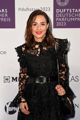 German Perfume Award Duftstars on 16 11 2023 at the Rheinterrasse in Düsseldorf The award ceremony for the 31st German Perfume Award Duftstars will take place on 16 11 2023 at the Rheinterrasse in Düsseldorf Nina Moghaddam xJFx