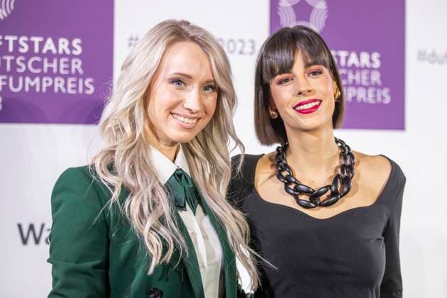 Influencer Leni s Scents with influencer Angelina Patchouli DUFTSTARS 2023 German Perfume Award Presentation of the German Perfume Award DUFTSTARS by the Fragrance Foundation on 16 11 2023, Rheinterrassen, Duesseldorf