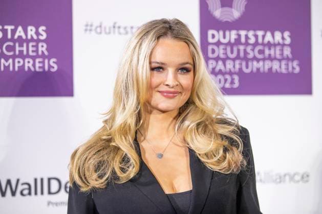 Presenter Nele Ludowig DUFTSTARS 2023 German Perfume Award Presentation of the German Perfume Award DUFTSTARS by the Fragrance Foundation on 16 11 2023, Rheinterrassen, Duesseldorf
