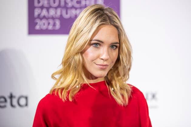Influencer Diana zur Löwen DUFTSTARS 2023 German Perfume Award Presentation of the German Perfume Award DUFTSTARS by the Fragrance Foundation on 16 11 2023, Rheinterrassen, Duesseldorf