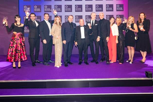 The group picture of the award winners of the evening DUFTSTARS 2023 German Perfume Award Ceremony of the German Perfume Award DUFTSTARS by the Fragrance Foundation on 16 11 2023, Rheinterrassen, Duesseldorf